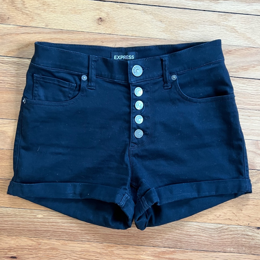 Express Mid Rise Button Front Black Shorts Size 2